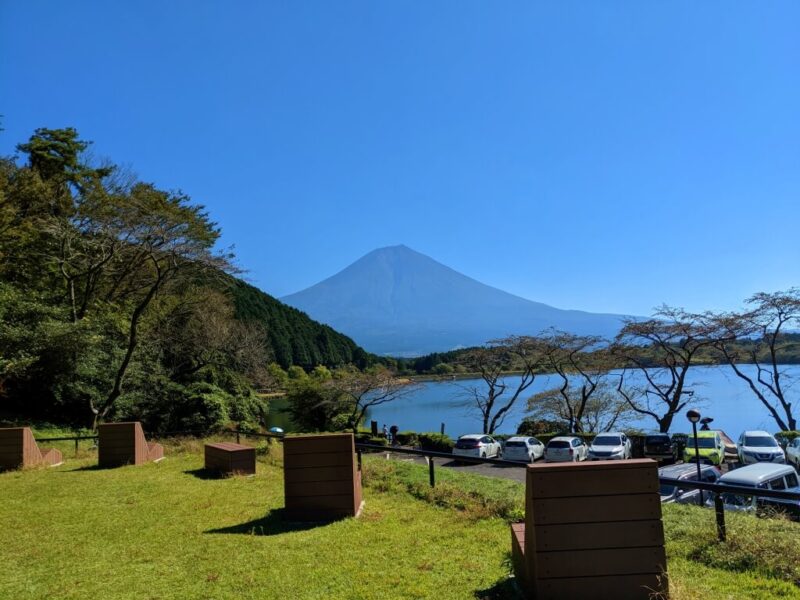 田貫湖　富士山　展望　景色　湖　絶景