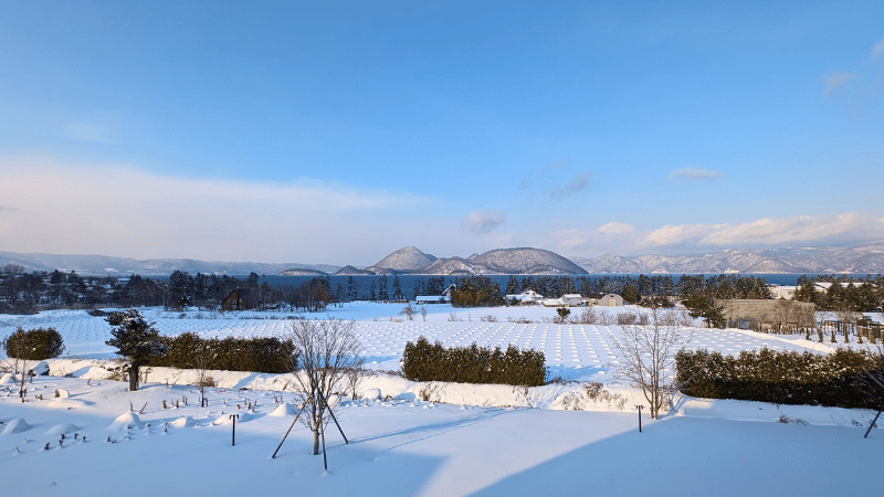 洞爺湖 鶴雅リゾート 洸の謌　バルコニー　景色　冬